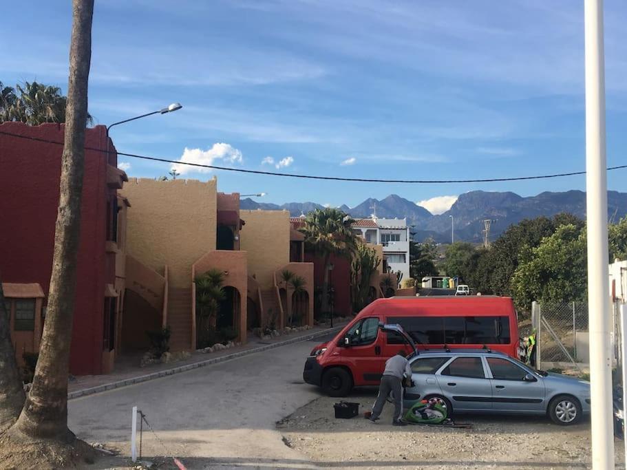 Apartamentos Rio Marinas 15 Playazo Beach Nerja Luaran gambar