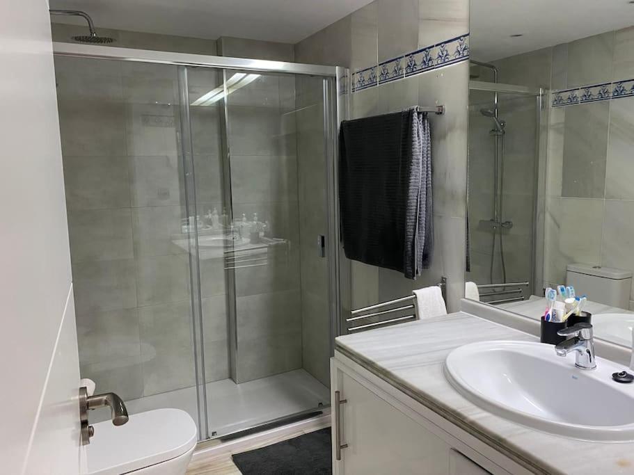 Apartamentos Rio Marinas 15 Playazo Beach Nerja Luaran gambar