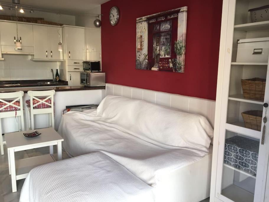 Apartamentos Rio Marinas 15 Playazo Beach Nerja Luaran gambar