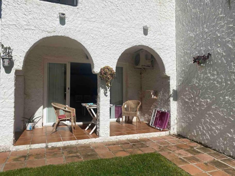 Apartamentos Rio Marinas 15 Playazo Beach Nerja Luaran gambar